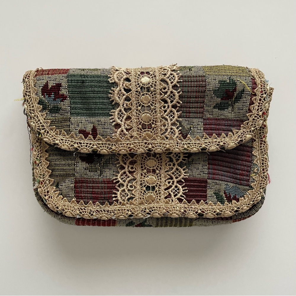 Vintage Fabric Floral Tapestry Wallet